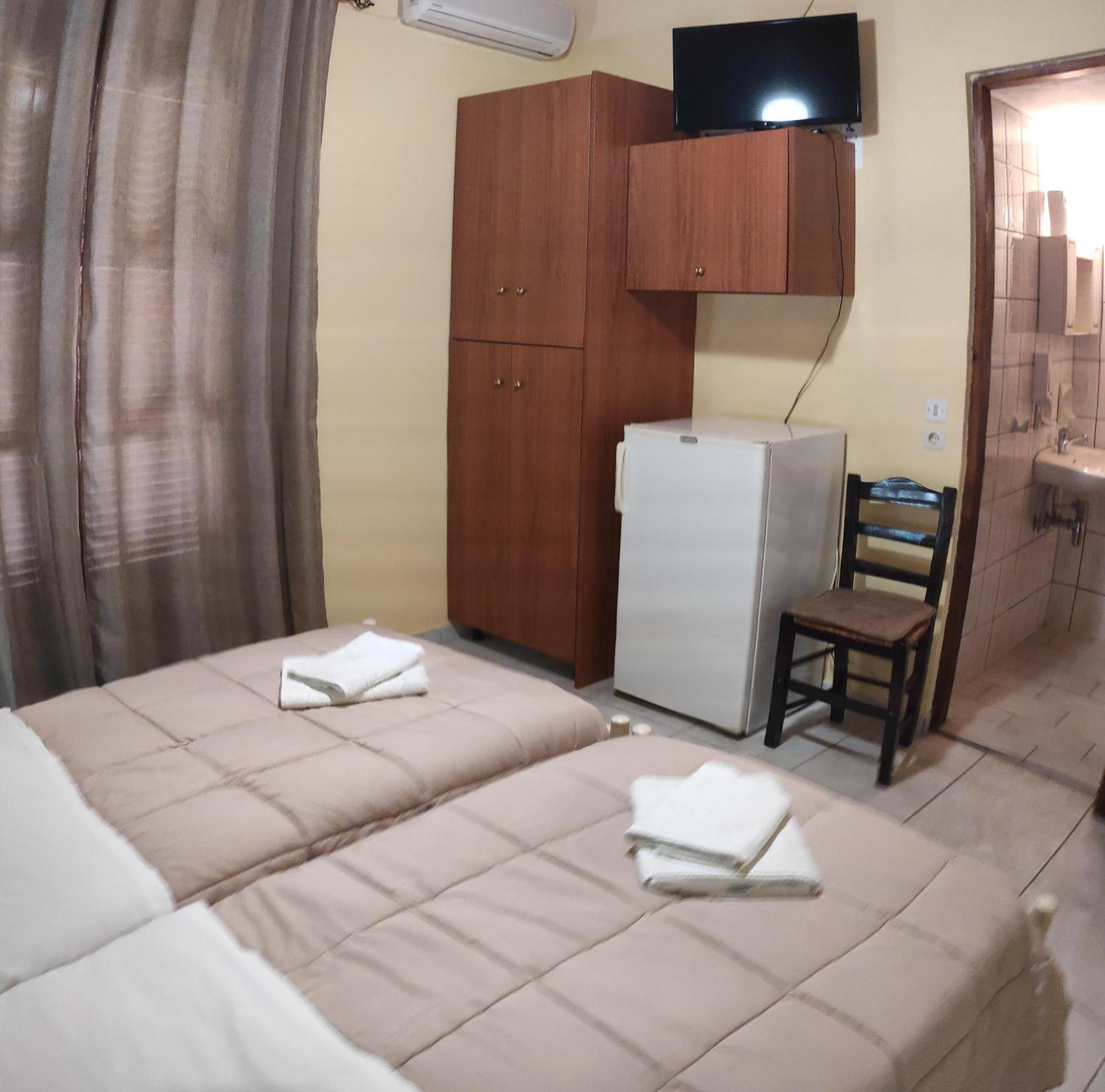 Porto Sabatiki Hotel Sampatiki Buitenkant foto