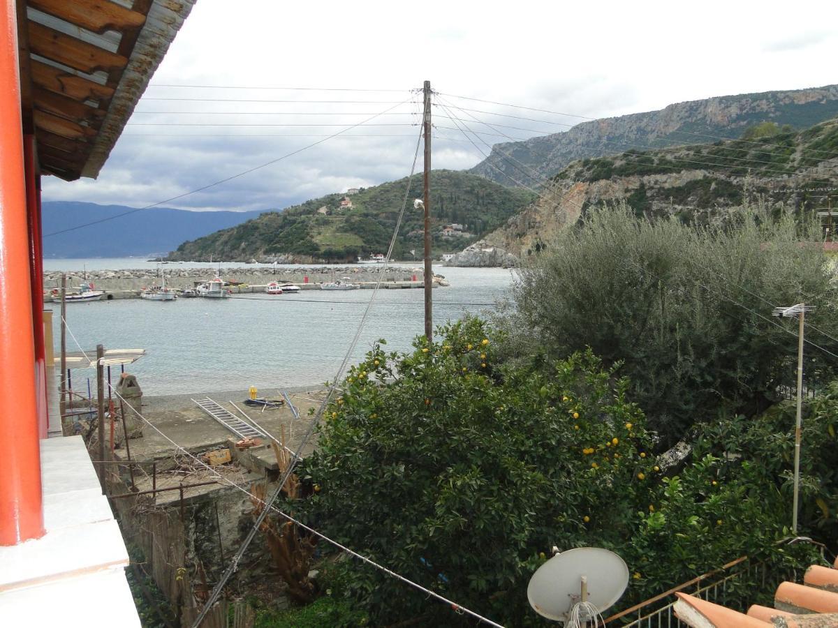 Porto Sabatiki Hotel Sampatiki Buitenkant foto